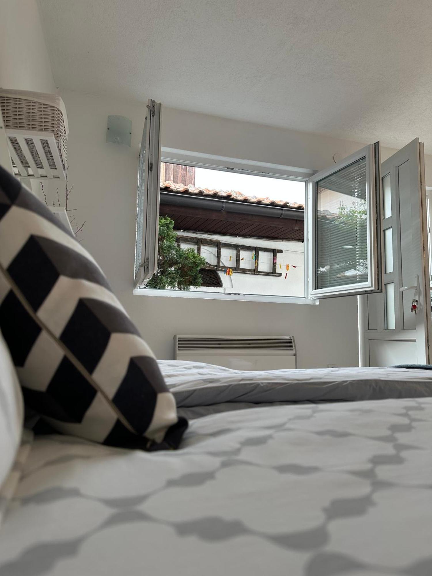 Ferienwohnung Yasmin SJJ Exterior foto